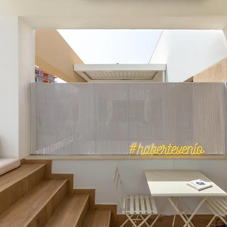 Terraza Del Mar: Apartamento Con Terraza Y Piscina *