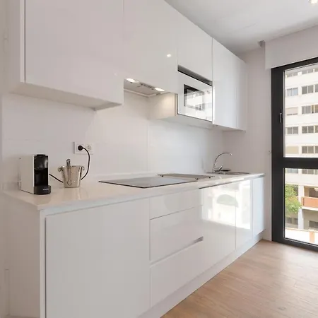 Terraza Del Mar: Apartamento Con Terraza Y Piscina Торремолинос